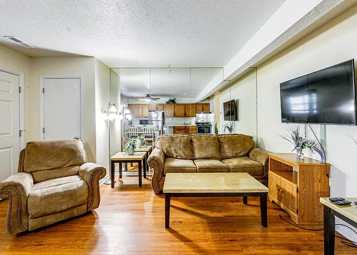 Walk To Ocean Beach! Cozy Couples Retreat