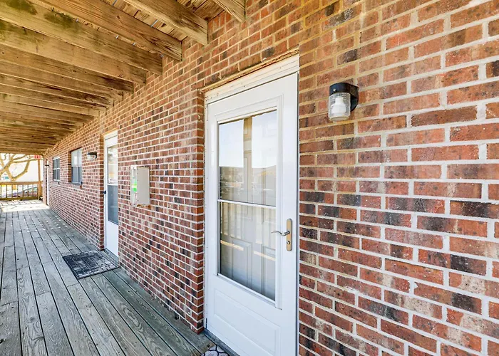 Walk To Ocean Beach! Cozy Couples Retreat Holiday home Ocean City